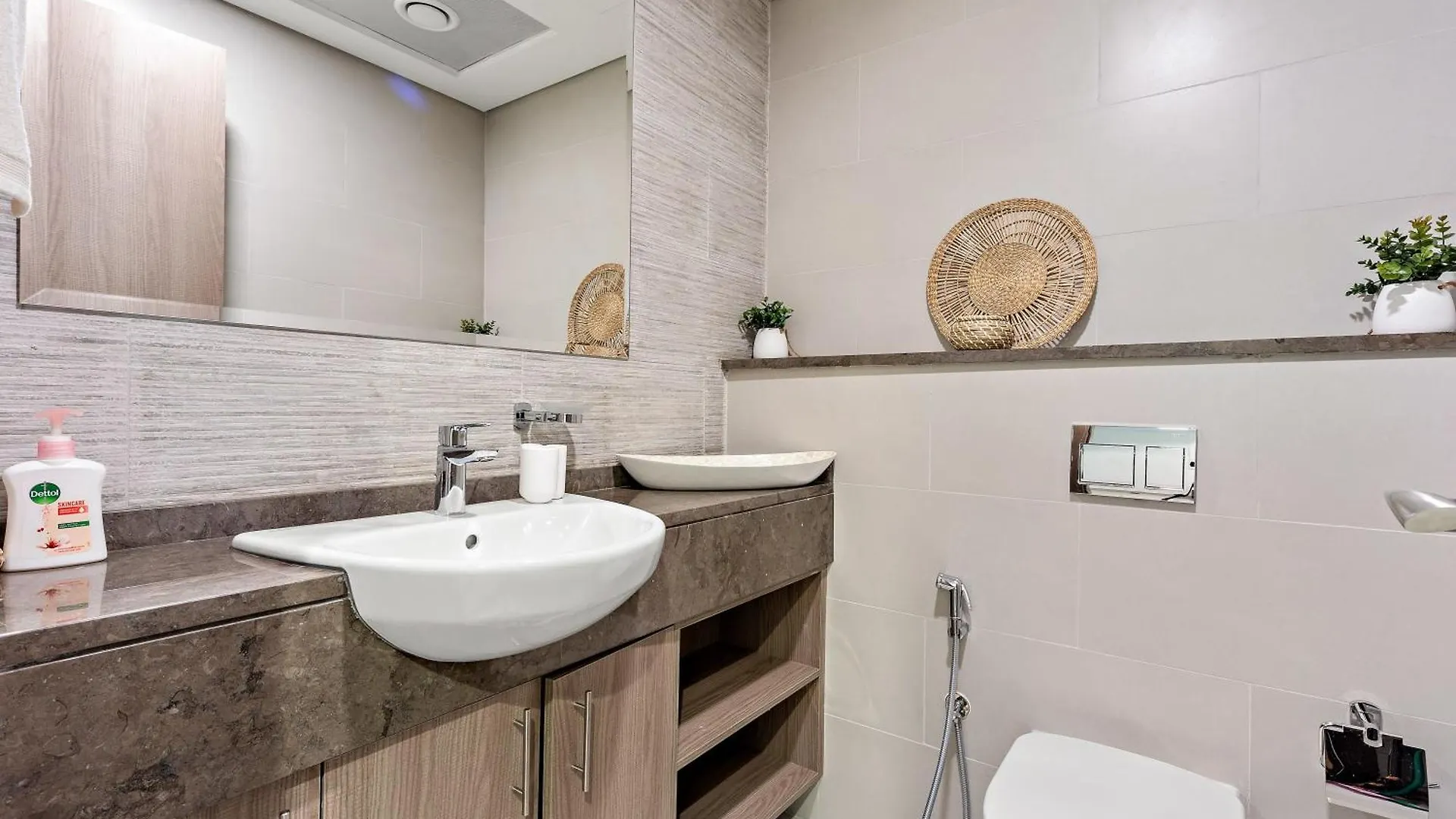 Silkhaus Luxury 1Bdr Near Nyu Abu Dhabi 아파트